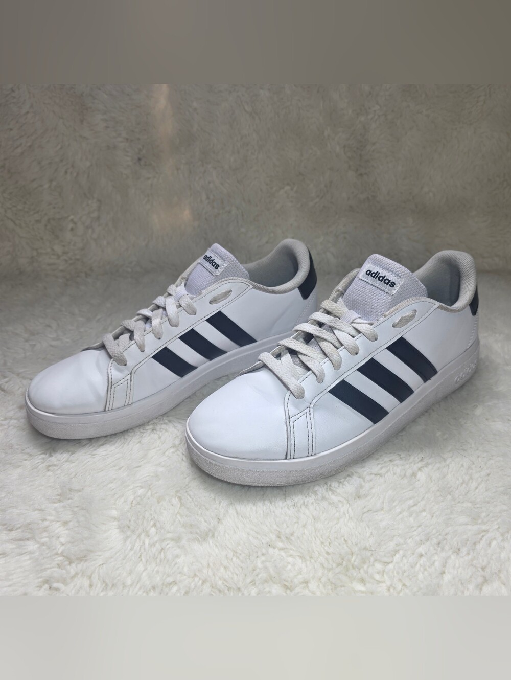 ADIDAS Grand Court 2.0 Sneakers | White/Black | Size 6 Men / 7.5-8 Women